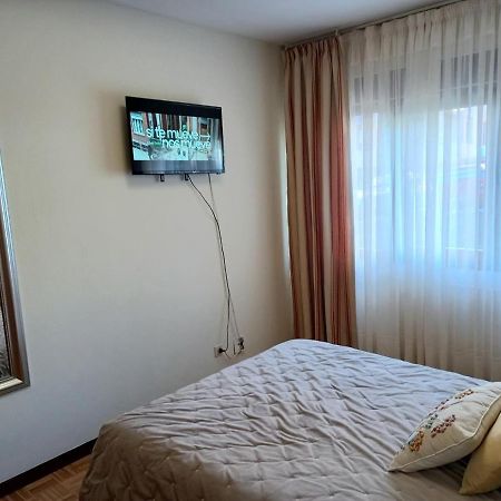 Apartamento Araceli Proximo A Clinica Oftalmologica Fdez Vega Apartman Oviedo Kültér fotó