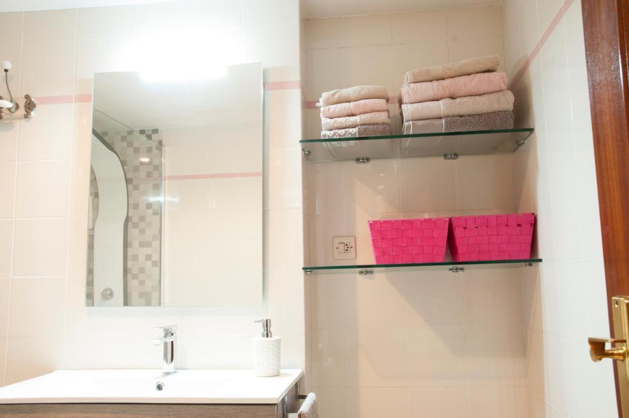Apartamento Araceli Proximo A Clinica Oftalmologica Fdez Vega Apartman Oviedo Kültér fotó